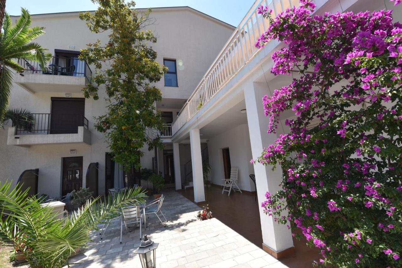 Studio Apartments 6 Palmi ブドヴァ エクステリア 写真