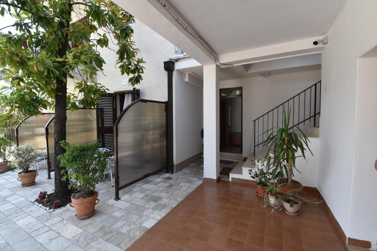 Studio Apartments 6 Palmi ブドヴァ エクステリア 写真