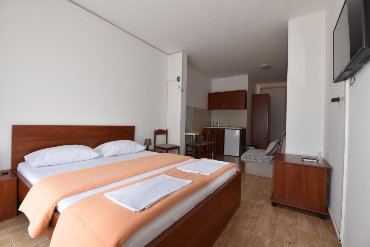 Studio Apartments 6 Palmi ブドヴァ エクステリア 写真