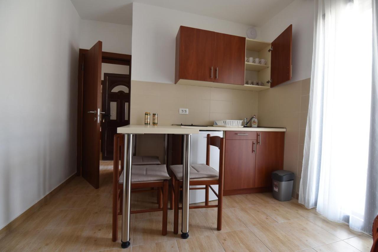 Studio Apartments 6 Palmi ブドヴァ エクステリア 写真