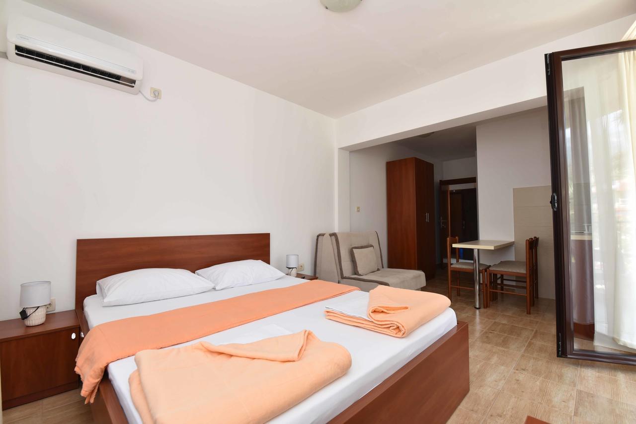 Studio Apartments 6 Palmi ブドヴァ エクステリア 写真