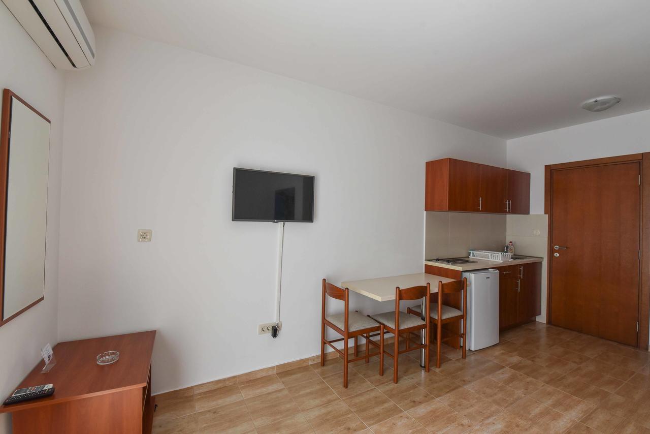 Studio Apartments 6 Palmi ブドヴァ エクステリア 写真