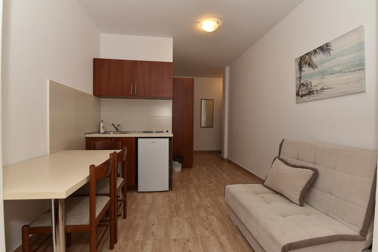 Studio Apartments 6 Palmi ブドヴァ エクステリア 写真